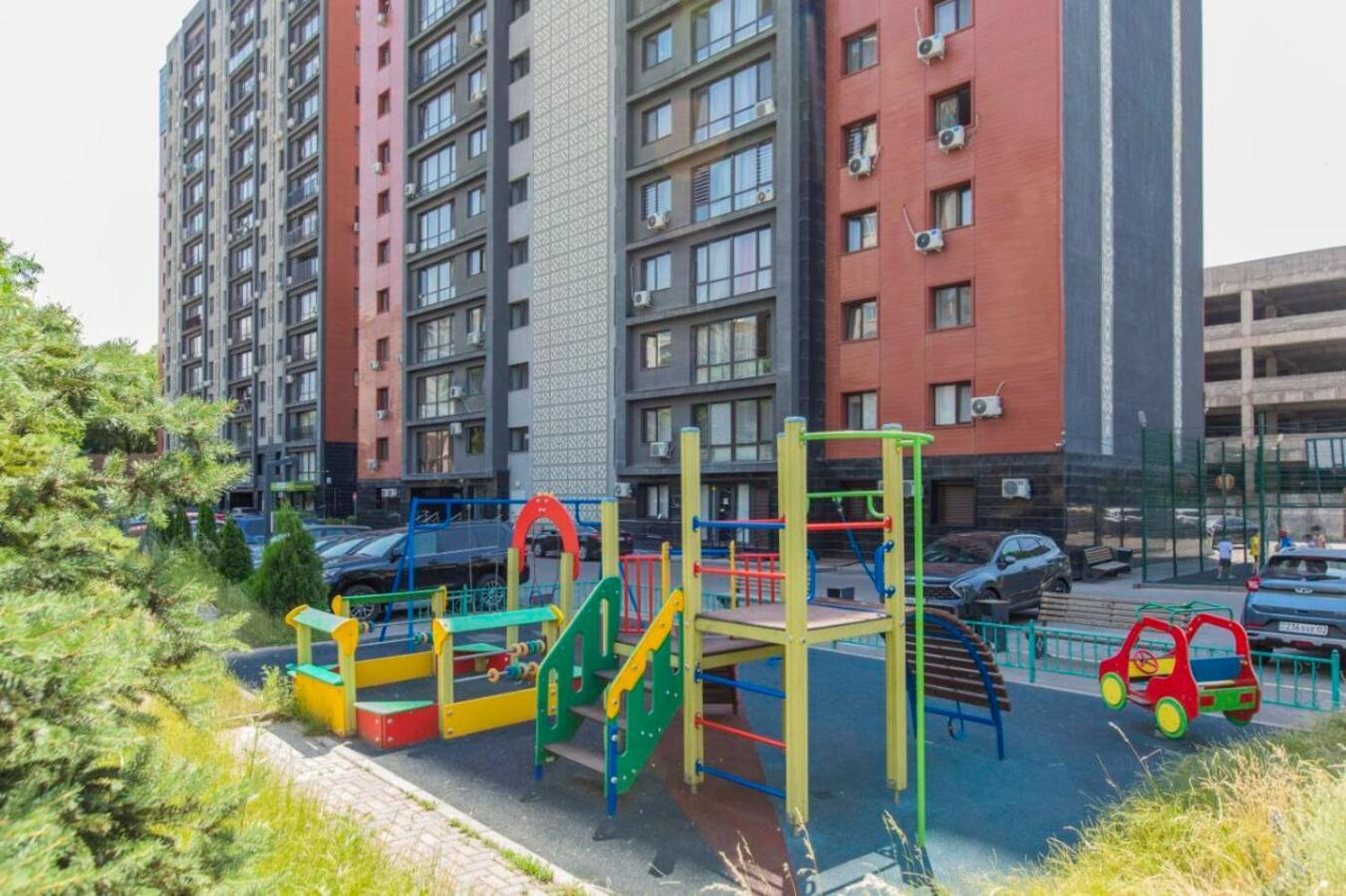 Esentai 2-room Apartment's Апартаменты